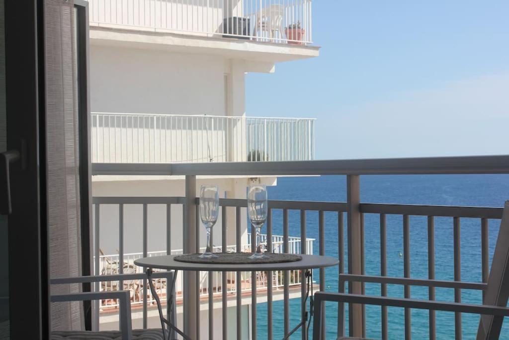 Apartamento Primera Linea De Mar Castell-Platja d’Aro Exterior foto